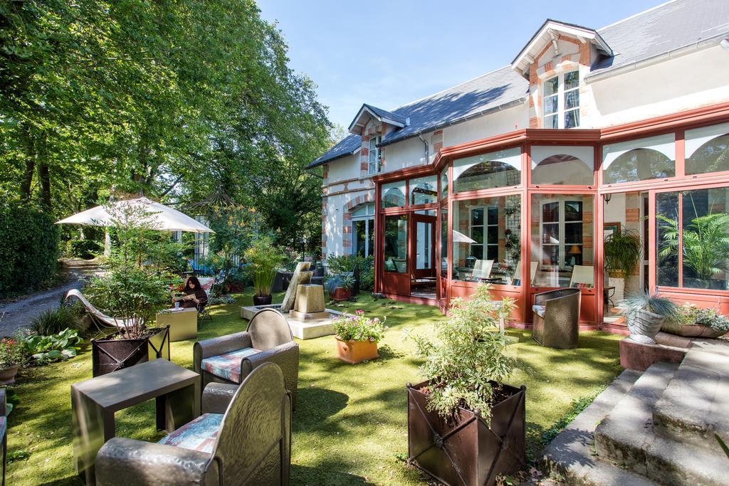 Le Pavillon Du Chateau, Hotel & Spa Revel  Zewnętrze zdjęcie