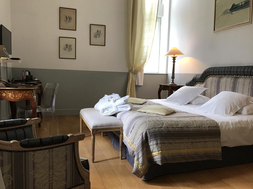Le Pavillon Du Chateau, Hotel & Spa Revel  Zewnętrze zdjęcie