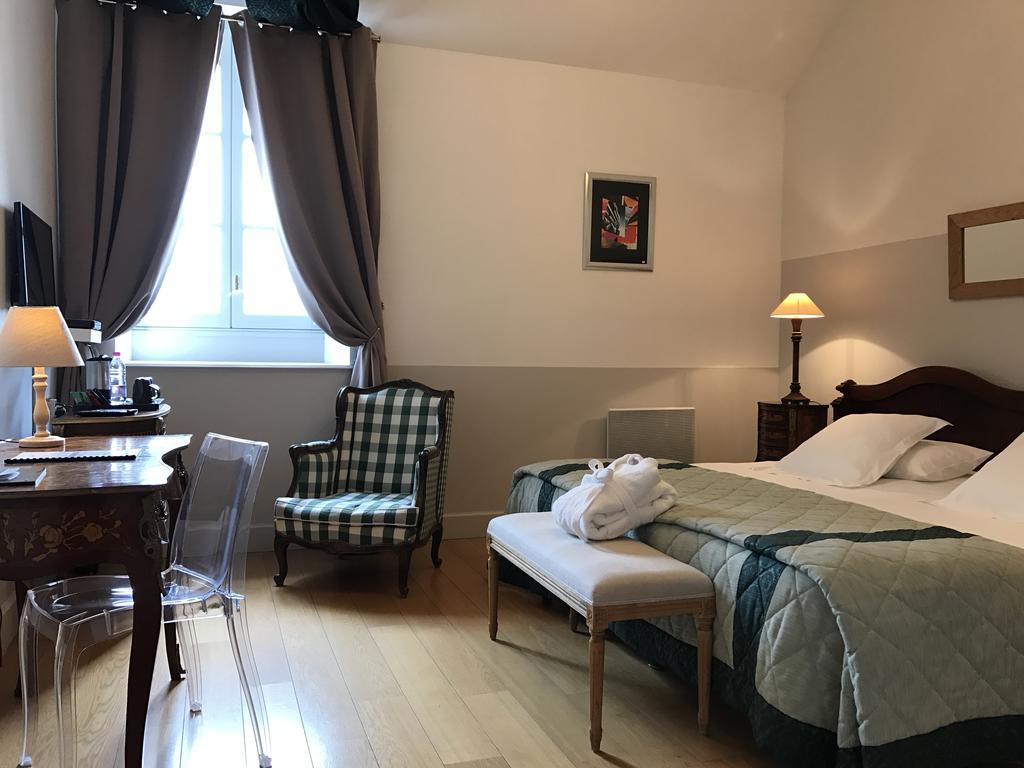 Le Pavillon Du Chateau, Hotel & Spa Revel  Zewnętrze zdjęcie