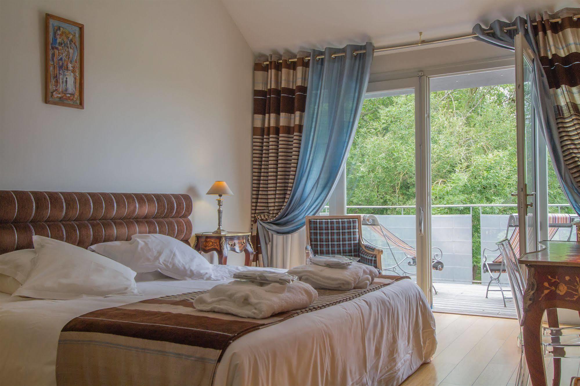 Le Pavillon Du Chateau, Hotel & Spa Revel  Zewnętrze zdjęcie