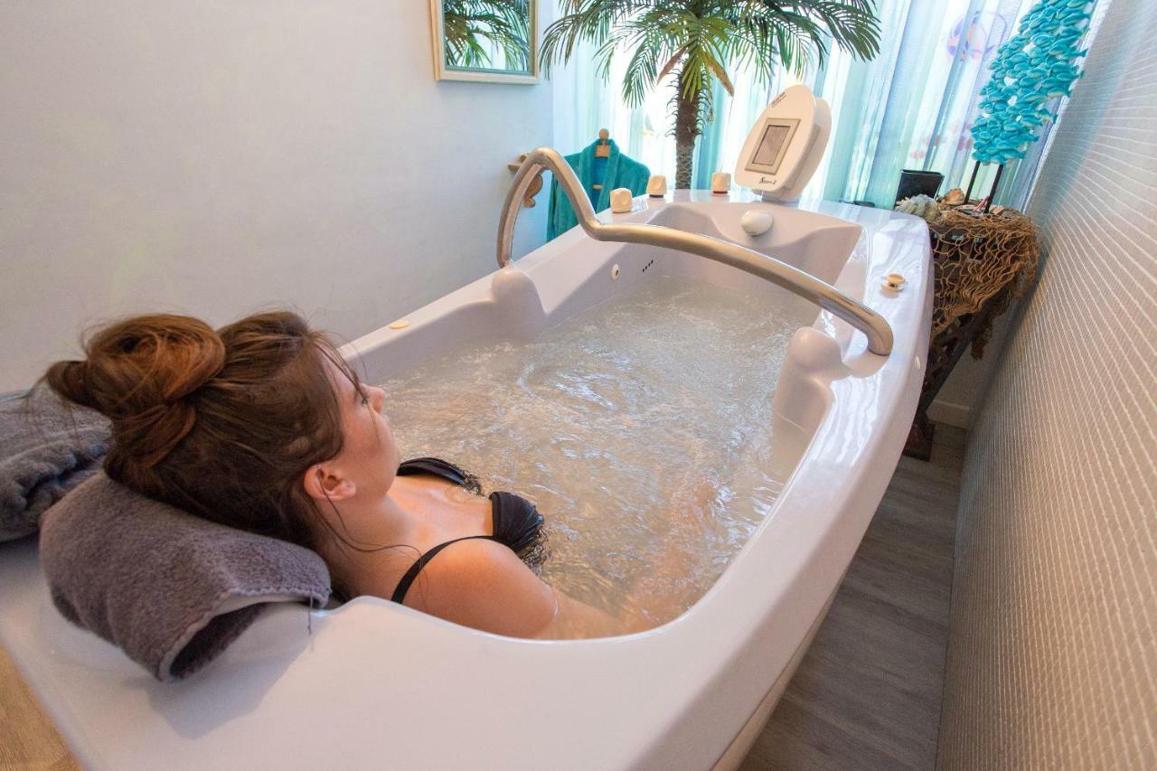 Le Pavillon Du Chateau, Hotel & Spa Revel  Zewnętrze zdjęcie